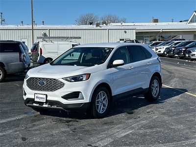 2023 Ford Edge, $22999. Photo 2