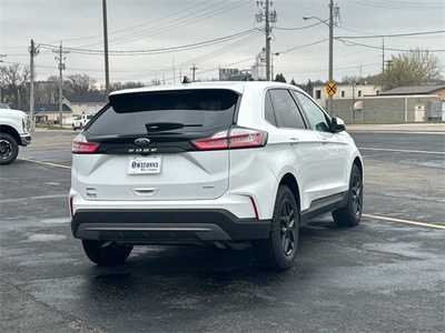 2023 Ford Edge, $23999. Photo 5