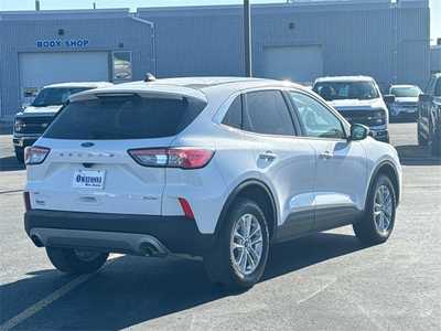 2021 Ford Escape, $17499. Photo 5