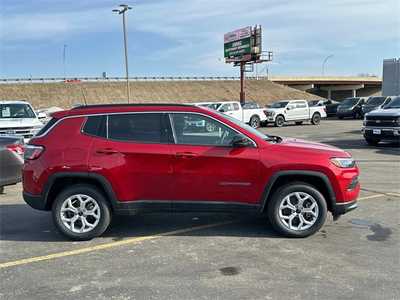 2025 Jeep Compass, $31388. Photo 8
