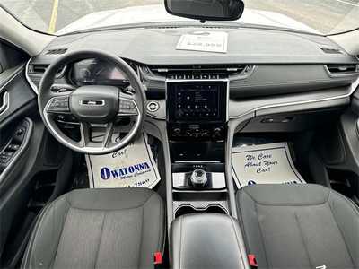 2023 Jeep Grand Cherokee, $28999. Photo 12