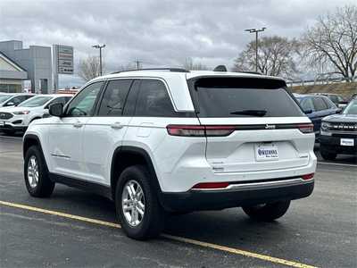 2023 Jeep Grand Cherokee, $28999. Photo 4