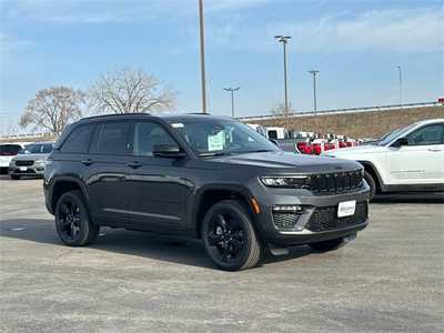 2025 Jeep Grand Cherokee, $49987. Photo 10