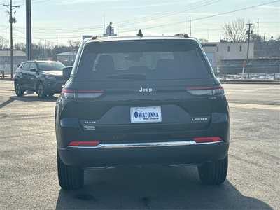 2025 Jeep Grand Cherokee, $42938. Photo 5