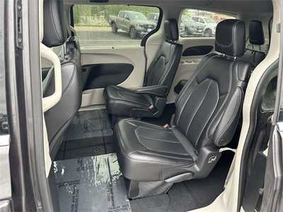 2023 Chrysler Pacifica, $23499. Photo 6