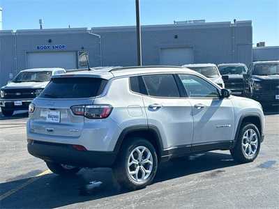2025 Jeep Compass, $31388. Photo 10