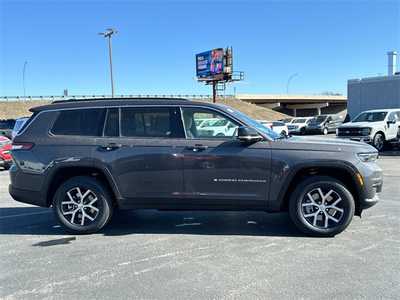 2025 Jeep Grand Cherokee L, $44055. Photo 11