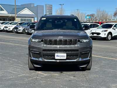 2025 Jeep Grand Cherokee L, $44055. Photo 2