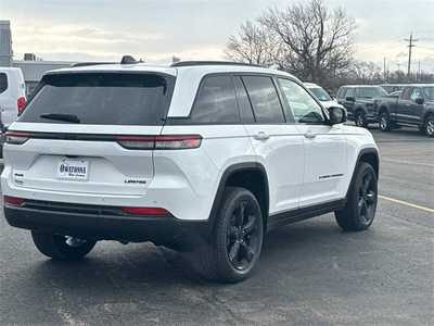 2023 Jeep Grand Cherokee, $33999. Photo 5