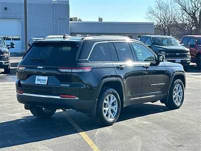 2023 Jeep Grand Cherokee, $29999. Photo 5