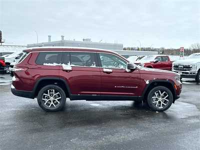 2025 Jeep Grand Cherokee L, $44998. Photo 8