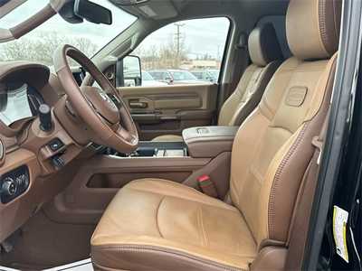 2024 RAM 3500 Crew Cab, $79999. Photo 10