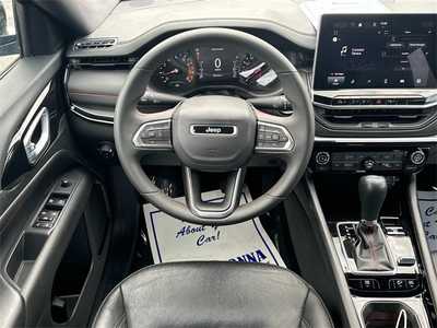 2024 Jeep Compass, $27999. Photo 12