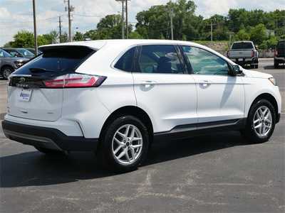 2024 Ford Edge, $24999. Photo 4