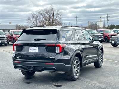 2025 Ford Explorer, $44803. Photo 10
