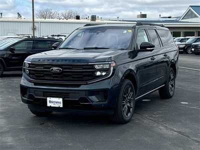 2025 Ford Expedition Max, $85268. Photo 4