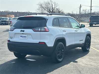2023 Jeep Cherokee, $24999. Photo 5
