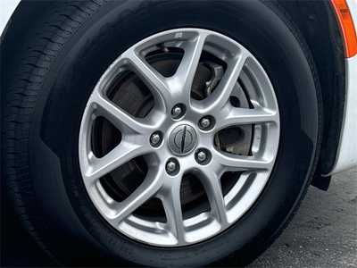 2023 Chrysler Pacifica, $23999. Photo 7