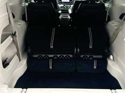 2023 Chrysler Pacifica, $23999. Photo 8