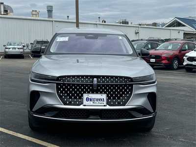 2025 Lincoln Nautilus, $51641. Photo 2