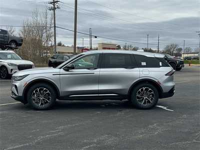 2025 Lincoln Nautilus, $51641. Photo 4