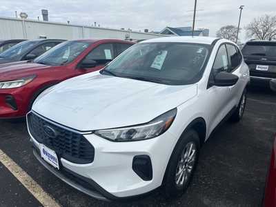 2025 Ford Escape, $29729. Photo 1
