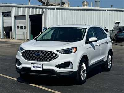 2024 Ford Edge, $26999. Photo 2