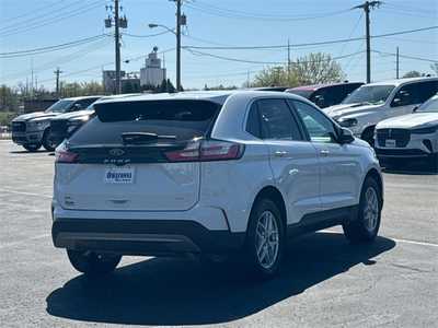 2024 Ford Edge, $26999. Photo 5