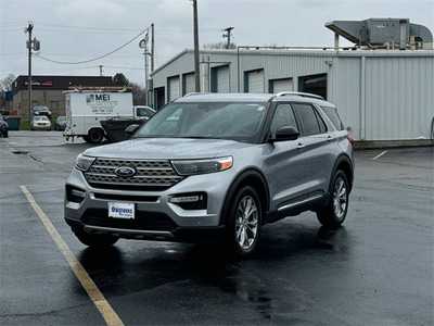 2023 Ford Explorer, $33999. Photo 2