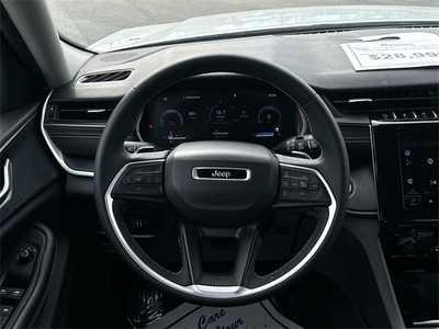 2023 Jeep Grand Cherokee L, $28999. Photo 11