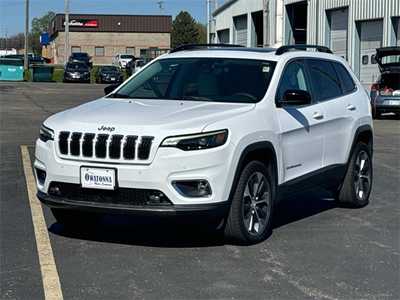 2022 Jeep Cherokee, $26999. Photo 2