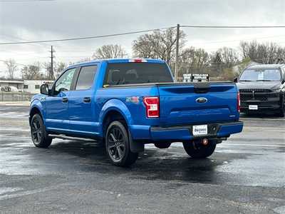 2020 Ford F150 Crew Cab, $30999. Photo 4
