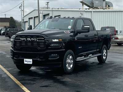 2025 RAM 3500 Crew Cab, $70446. Photo 3