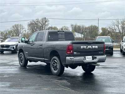2025 RAM 3500 Crew Cab, $77452. Photo 5