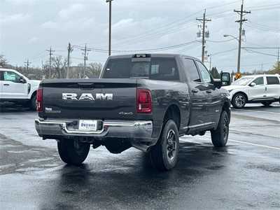 2025 RAM 3500 Crew Cab, $77452. Photo 7