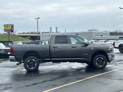2025 RAM 3500 Crew Cab, $77452. Photo 8
