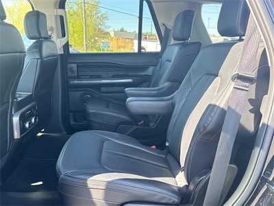 2021 Ford Expedition, $49999. Photo 10