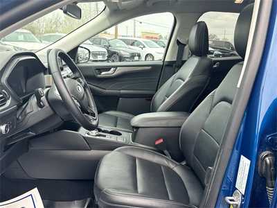 2022 Ford Escape, $26999. Photo 10