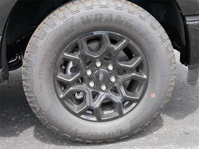 2025 Ford F150 Crew Cab, $55946. Photo 8