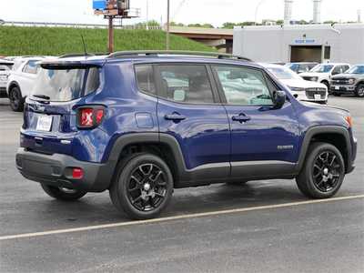 2019 Jeep Renegade, $16999. Photo 4
