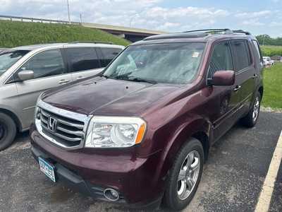 2012 Honda Pilot, $9999. Photo 1