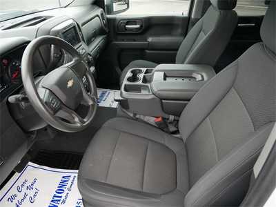 2021 Chevrolet 3500 Crew Cab, $37999. Photo 6