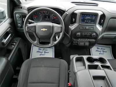 2021 Chevrolet 3500 Crew Cab, $37999. Photo 8