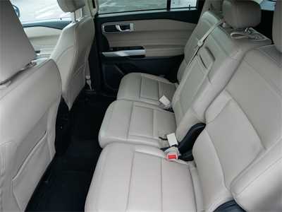2024 Ford Explorer, $36999. Photo 8