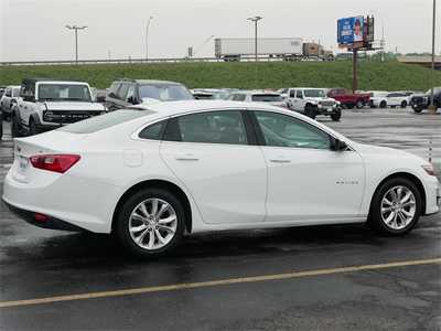 2023 Chevrolet Malibu, $18999. Photo 4
