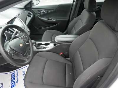 2023 Chevrolet Malibu, $18999. Photo 6