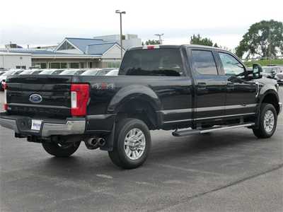 2019 Ford F350 Crew Cab, $39999. Photo 4