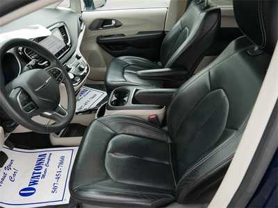 2022 Chrysler Pacifica, $22999. Photo 6