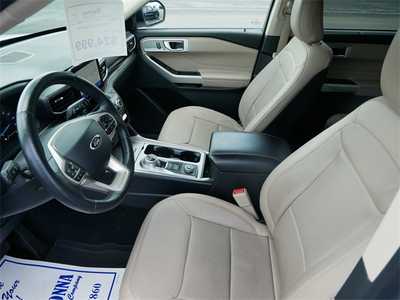 2020 Ford Explorer, $24999. Photo 7