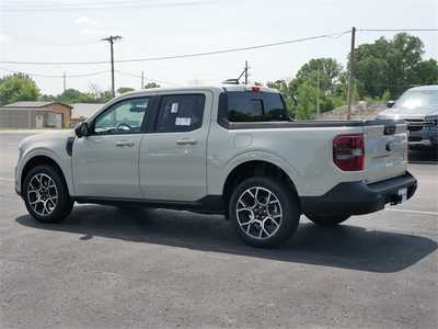 2025 Ford Maverick, $38630. Photo 5